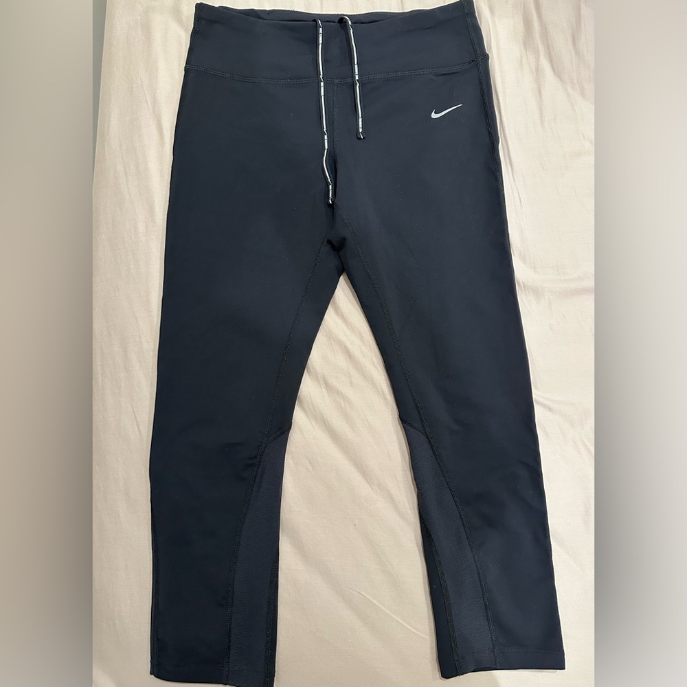 Nike Dri-FIT High-Rise Crop Leggings